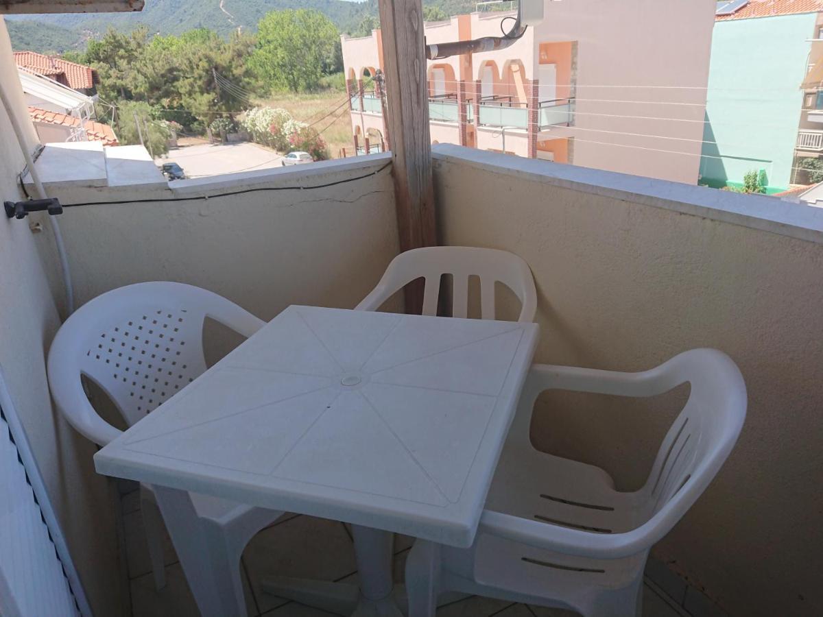 Apartamento House Papus Sarti Exterior foto